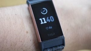 How to fix Fitbit Charge 3 not Syncing Issue | Troubleshooting Guide