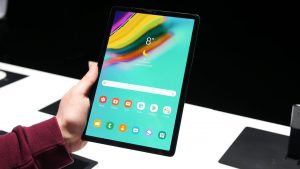 Samsung Galaxy Tab S5e vs Tab S4 Tablet Comparison Review