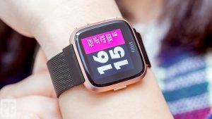 Fix Fitbit Versa won’t turn on | No Power | How To Turn On Fitbit Versa